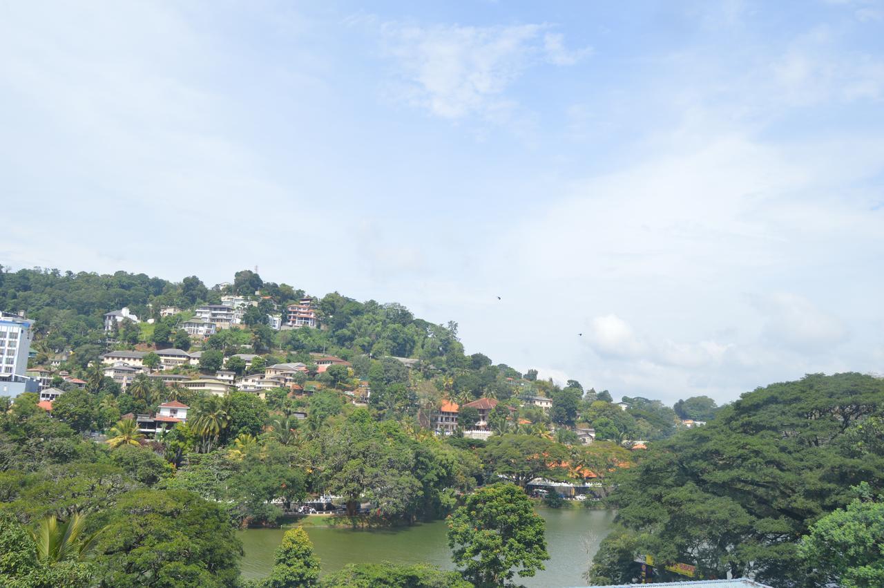 Sarvodaya Samma Vaasa Residence Kandy Ngoại thất bức ảnh